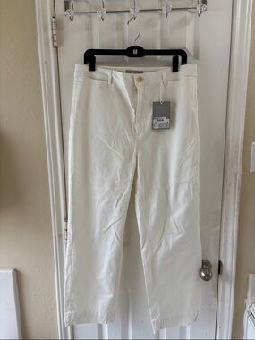 Everlane cream pants. (Inseam: 26”) NWT